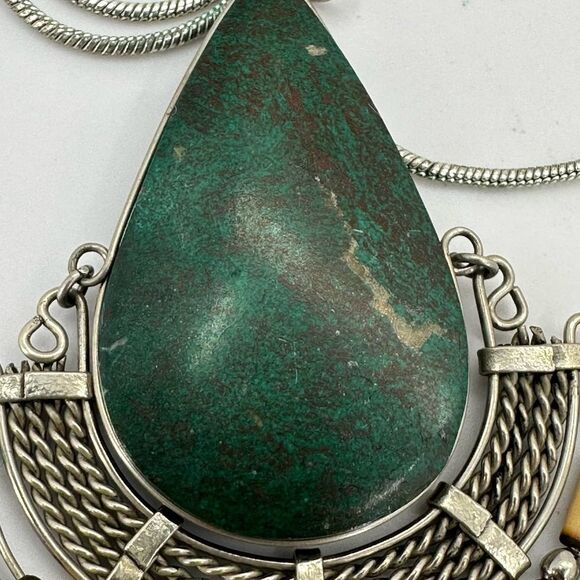 Native Style Dangle Pendant Green Faux Stone Bamboo Stick Silver Fringe - Picture 7 of 9